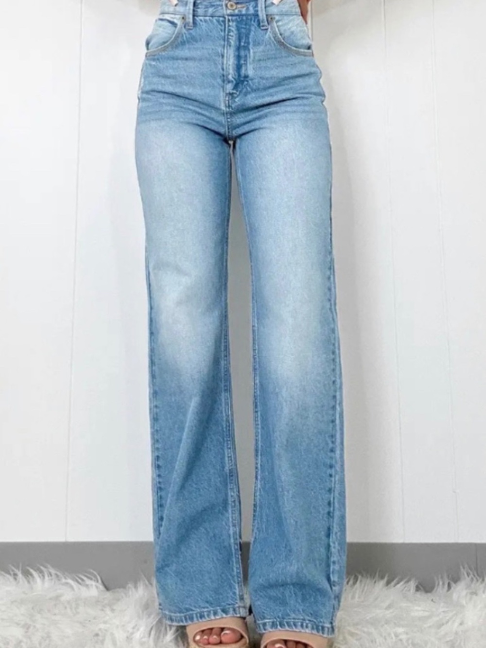 LOVESOFT High Rise Shift Slit Leg Straight Jeans